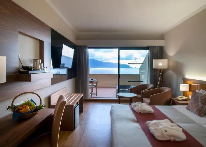 Monte Mar Palace Hotel 4*