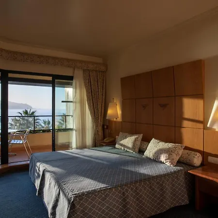 Hotell Monte Mar Palace Ponta Delgada (Madeira)
